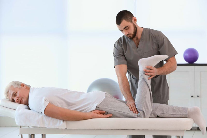 فیزیوتراپی در منزل فردیس چرا فیزیوتراپی در منزل؟ / مزایای فیزیوتراپی در منزل